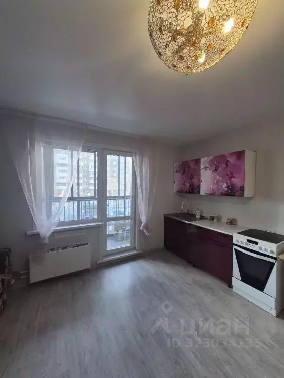 3-к кв. Кемеровская область, Кемерово Космическая ул., 4Б (60.0 м) - Фото 1