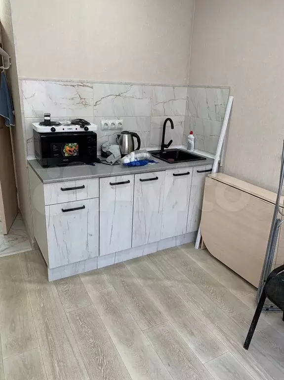 1-к. квартира, 18 м, 1/5 эт. - Фото 0