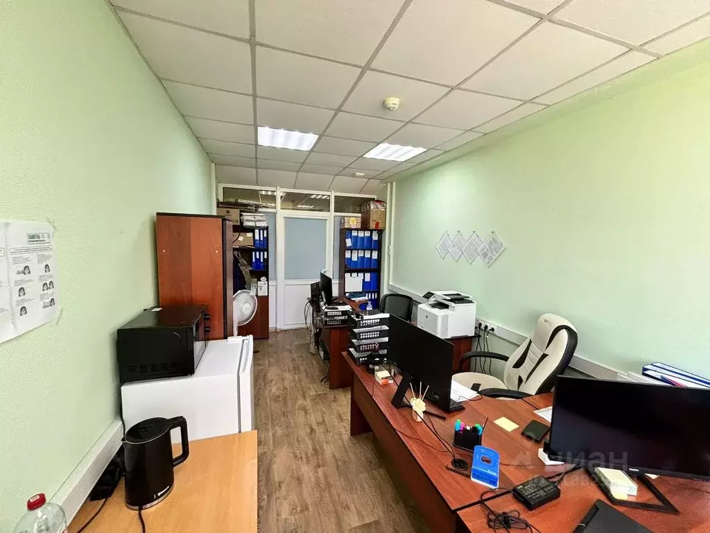 Помещение свободного назначения в Саха (Якутия), Нерюнгри ул. ... - Фото 1