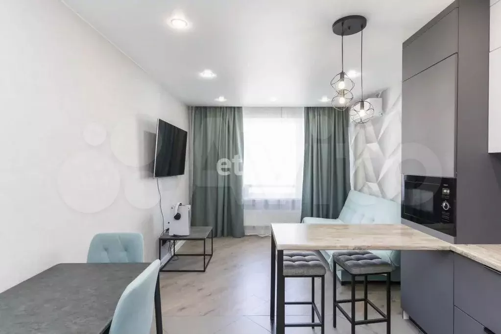 2-к. квартира, 60 м, 4/9 эт. - Фото 1
