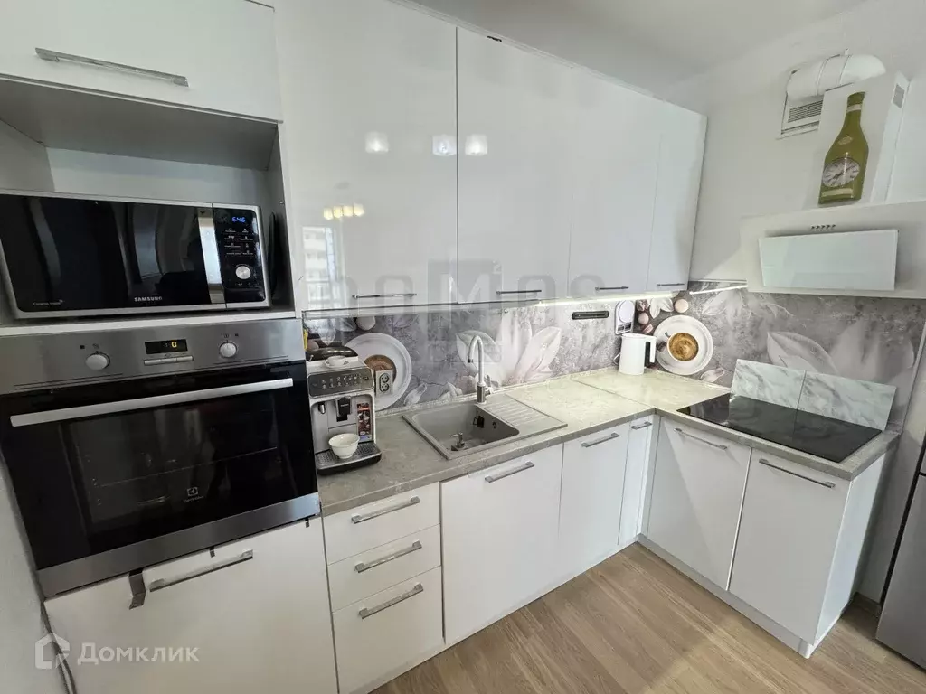 Продаётся 2-к квартира, 55.8 м - Фото 0