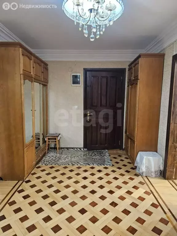 3-комнатная квартира: Владикавказ, улица Карла Маркса, 64 (80 м) - Фото 1