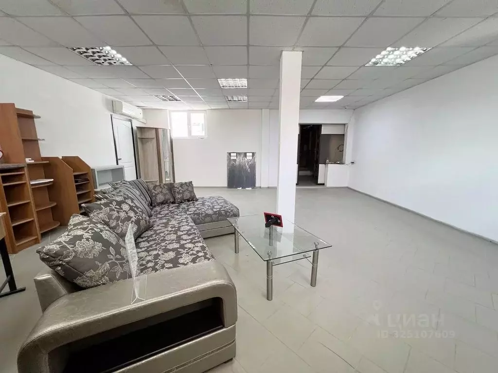 Помещение свободного назначения в Крым, Симферополь ул. ... - Фото 2