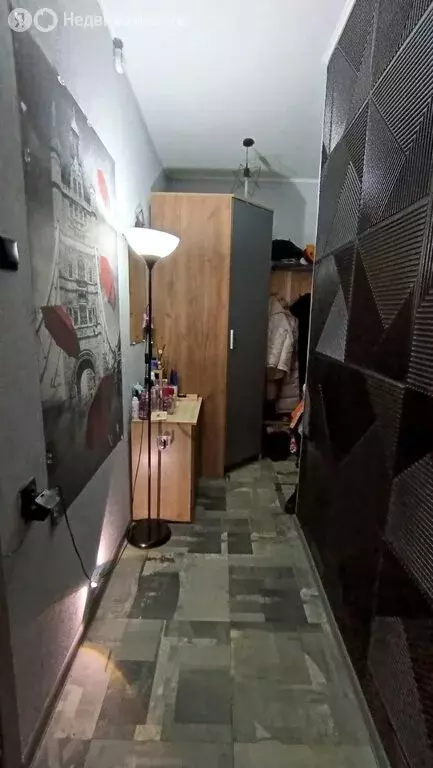 Квартира-студия: Бийск, улица Михаила Кутузова, 27 (23 м) - Фото 2