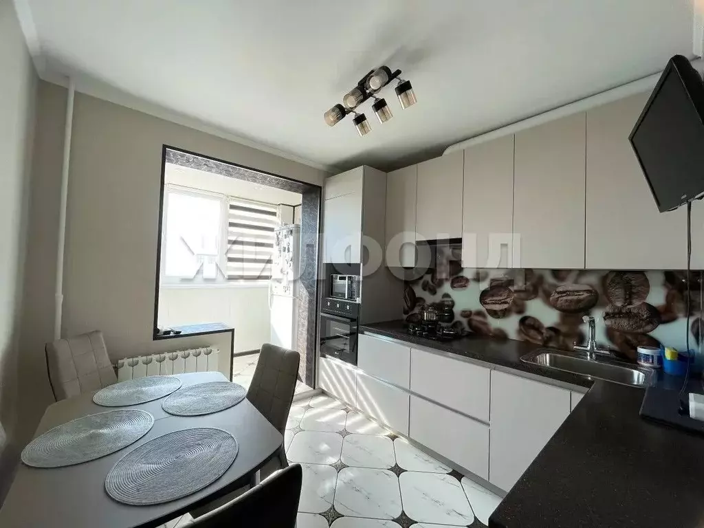 2-к кв. Московская область, Клин Клин-5 городок, ул. Центральная, 73с1 ... - Фото 1