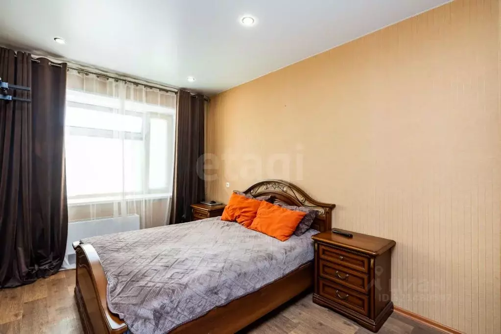 2-к кв. Ханты-Мансийский АО, Сургут Игоря Киртбая ул., 20 (69.1 м) - Фото 1