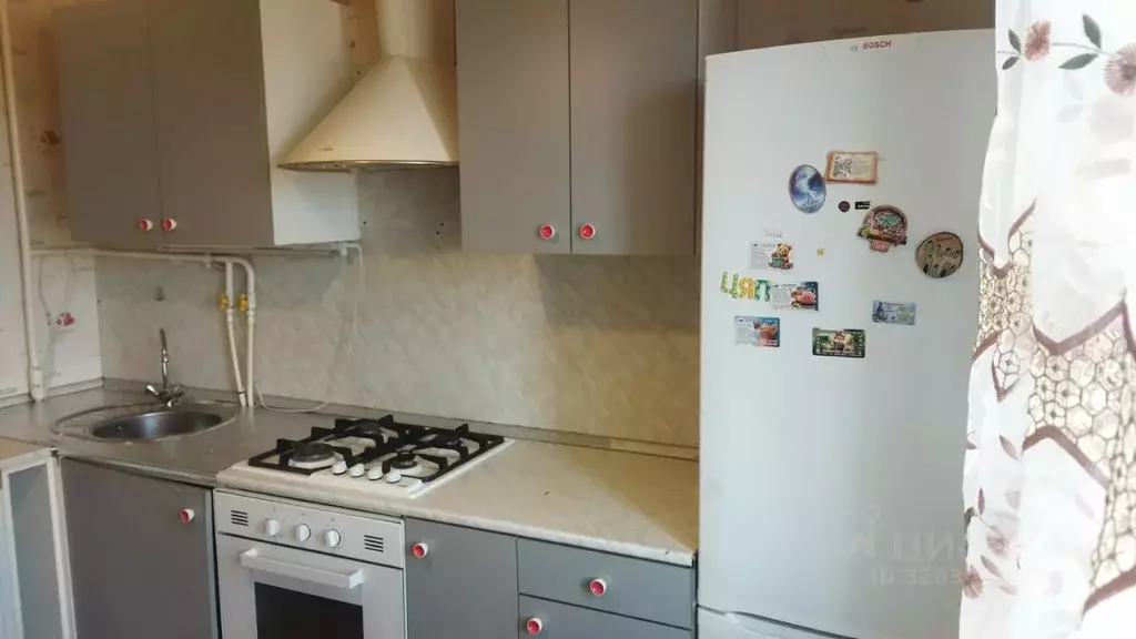 3-к кв. Санкт-Петербург просп. Ветеранов, 71К2 (57.4 м) - Фото 1