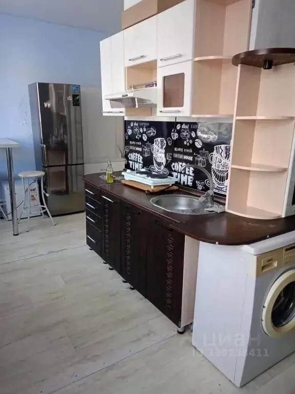 Студия Алтайский край, Барнаул просп. Коммунаров, 120Д (27.0 м) - Фото 1