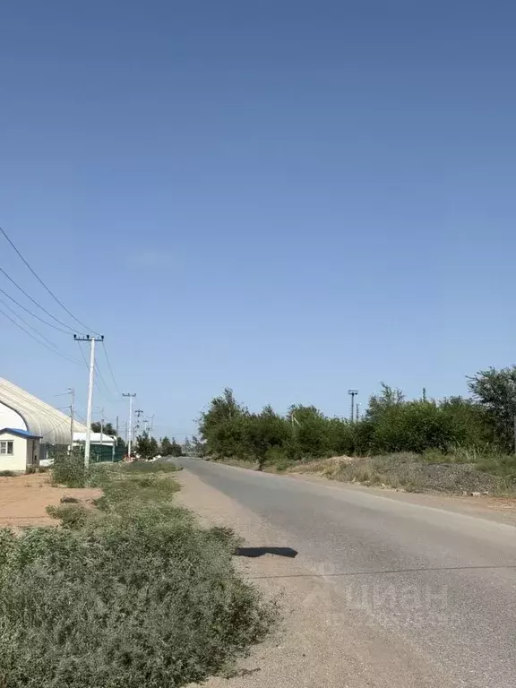 Дом в Астраханская область, Наримановский район, с. Солянка  (174 м) - Фото 1