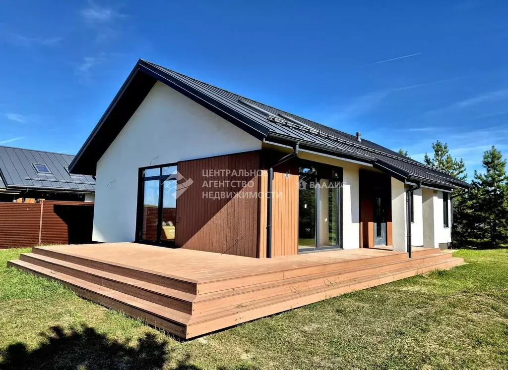 Дом в Рязанская область, Рязанский район, Дубровическое с/пос, с. ... - Фото 1