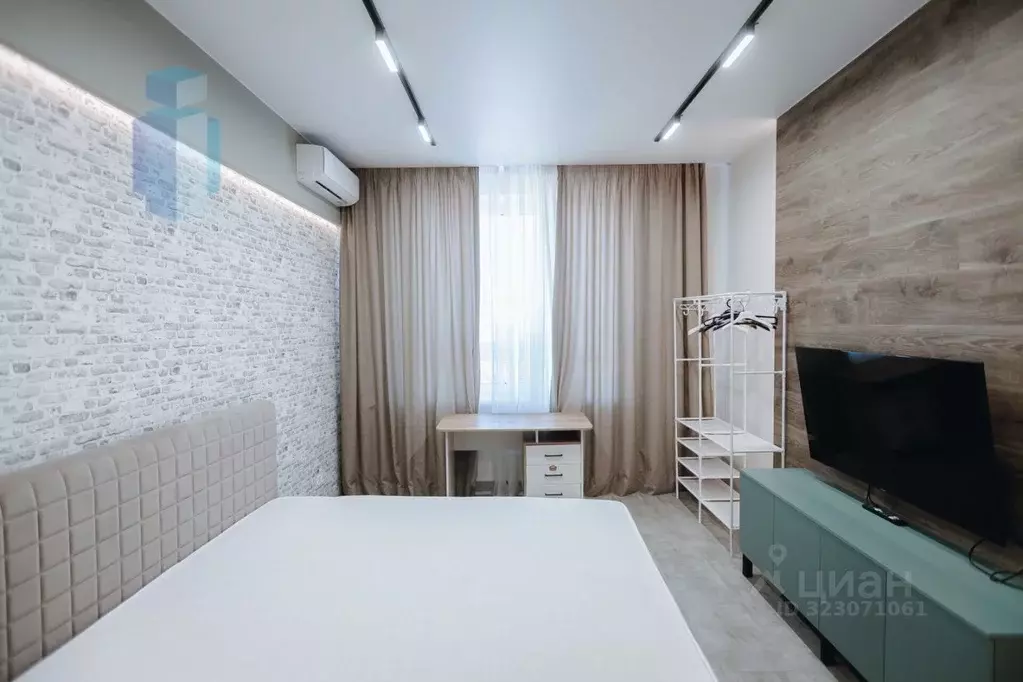 2-к кв. Нижегородская область, Нижний Новгород Октябрьская ул., 21А ... - Фото 1