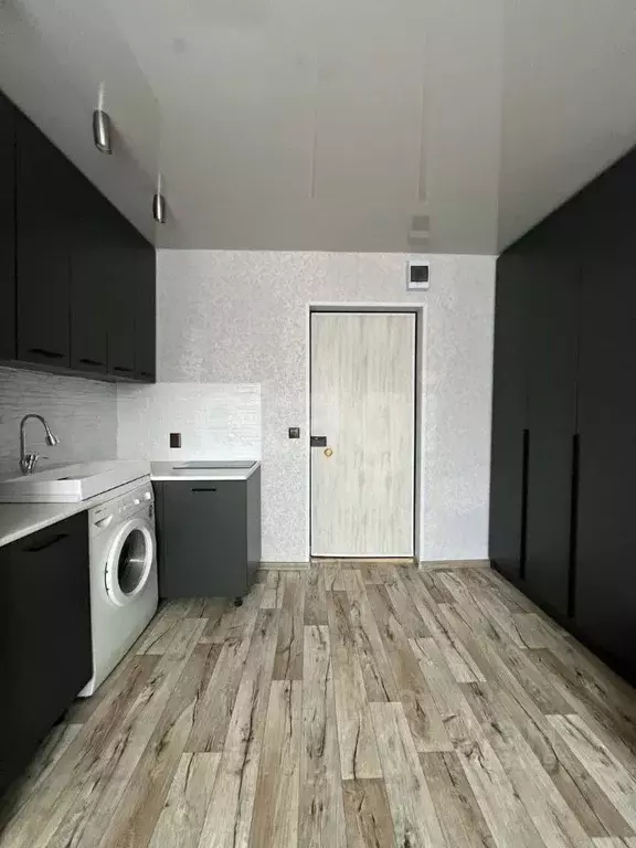 Комната Тюменская область, Тюмень ул. Котовского, 13 (12.0 м) - Фото 1