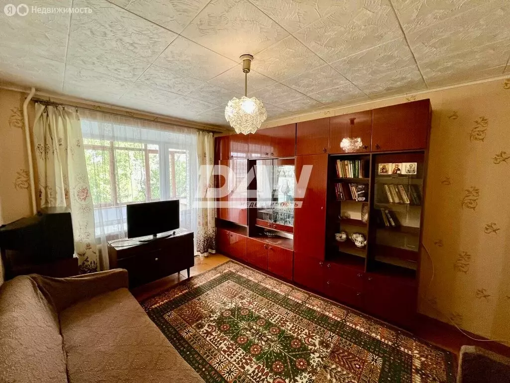3-комнатная квартира: Челябинск, улица Суркова, 14 (51 м) - Фото 2