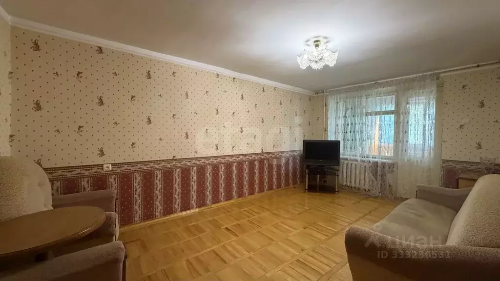 3-к кв. Карачаево-Черкесия, Черкесск Парковая ул., 3 (59.5 м) - Фото 1