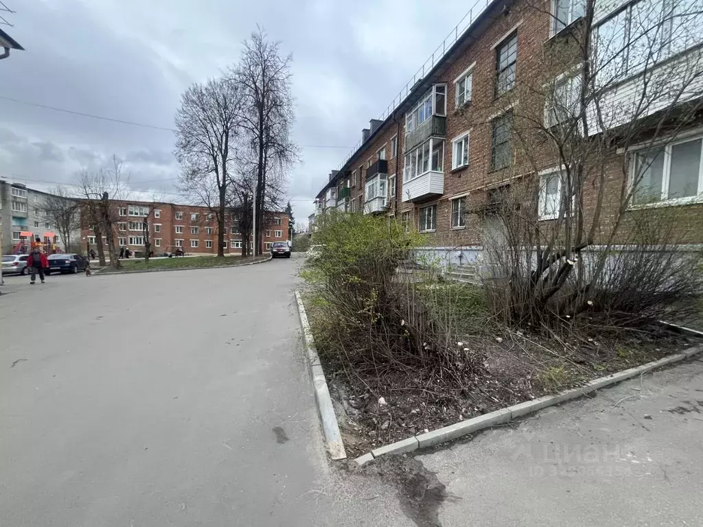 3-к кв. Смоленская область, Вязьма ул. Парижской Коммуны, 5 (54.5 м) - Фото 1