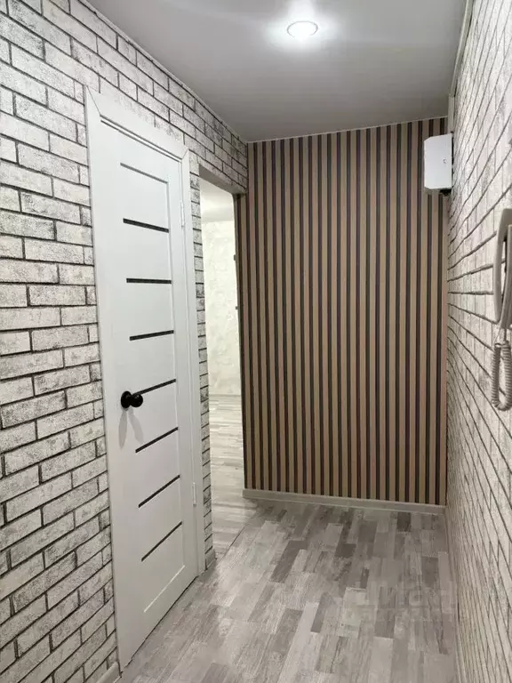 2-к кв. Новгородская область, Боровичи ул. Энгельса, 14 (45.0 м) - Фото 2