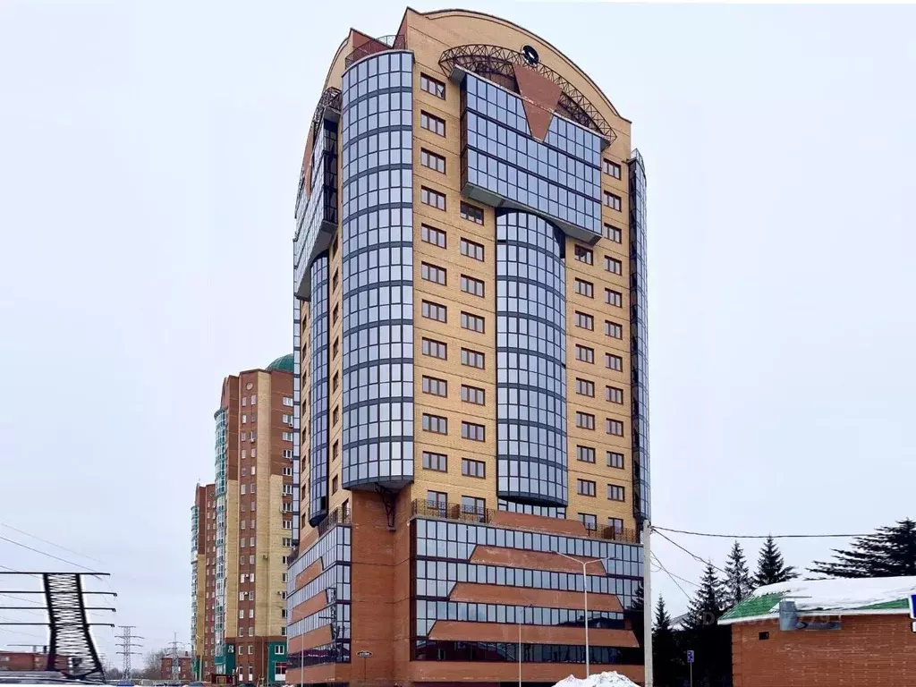 3-к кв. Омская область, Омск ул. 8-я Линия, 197А (73.8 м) - Фото 1