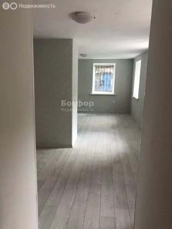 3-комнатная квартира: Феодосия, Сиренная улица, 12 (61.7 м) - Фото 1
