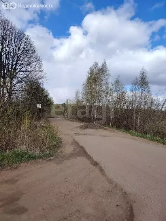 Участок в Ярославская область, Угличский муниципальный округ, деревня ... - Фото 0