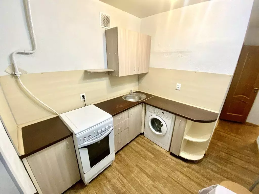 1-к кв. Свердловская область, Верхняя Пышма ул. Победы, 11 (32.0 м) - Фото 1