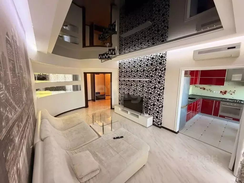 2-к кв. Курская область, Курск ул. Карла Либкнехта, 20 (63.8 м) - Фото 0