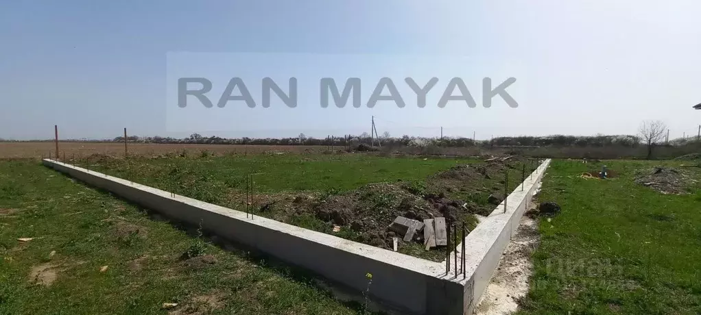 Участок в Адыгея, Майкоп городской округ, Гавердовский хут. ул. Нурбия ... - Фото 0