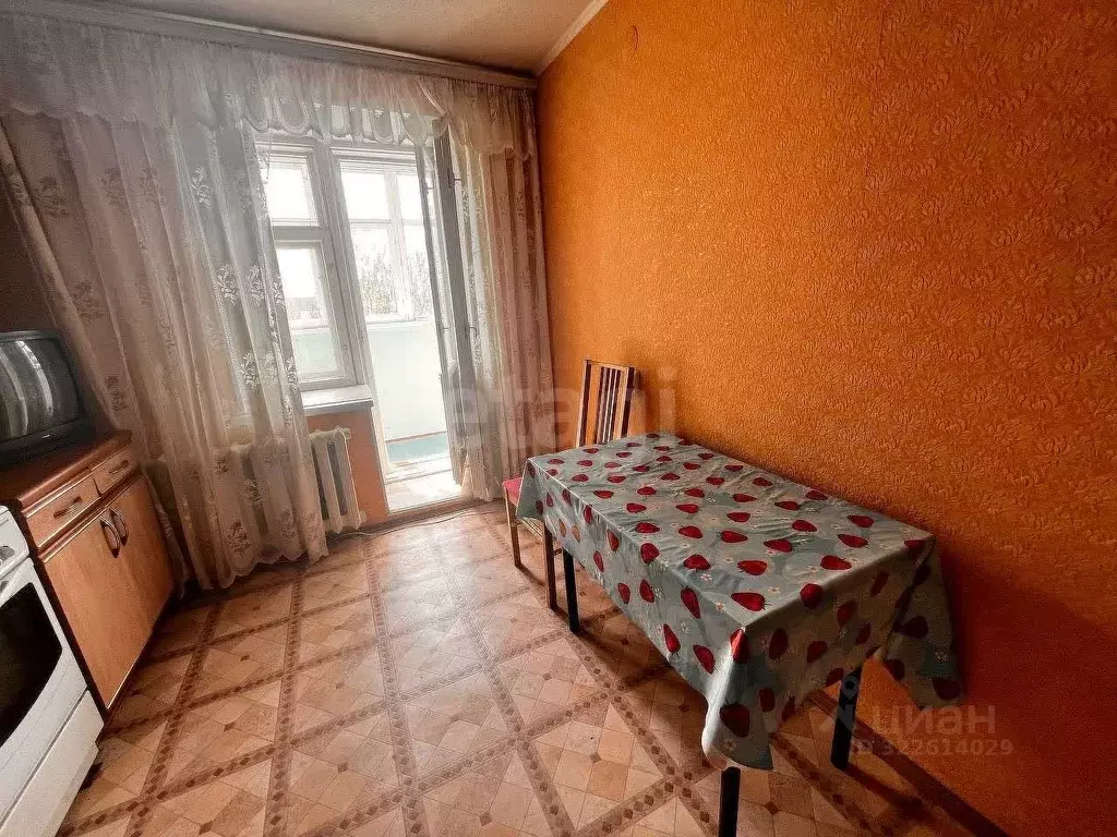 2-к кв. Татарстан, Казань ул. Юлиуса Фучика, 82 (60.0 м) - Фото 2