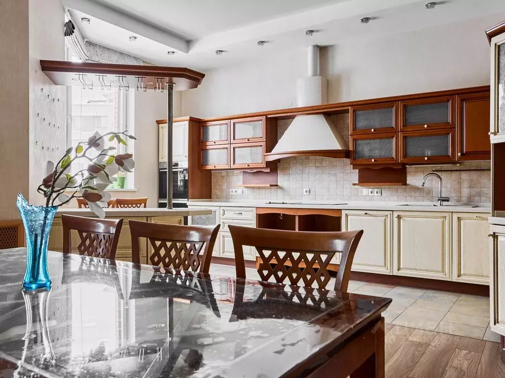 5-к кв. Санкт-Петербург Шувалово тер., ул. Береговая, 21к2 (245.7 м) - Фото 1