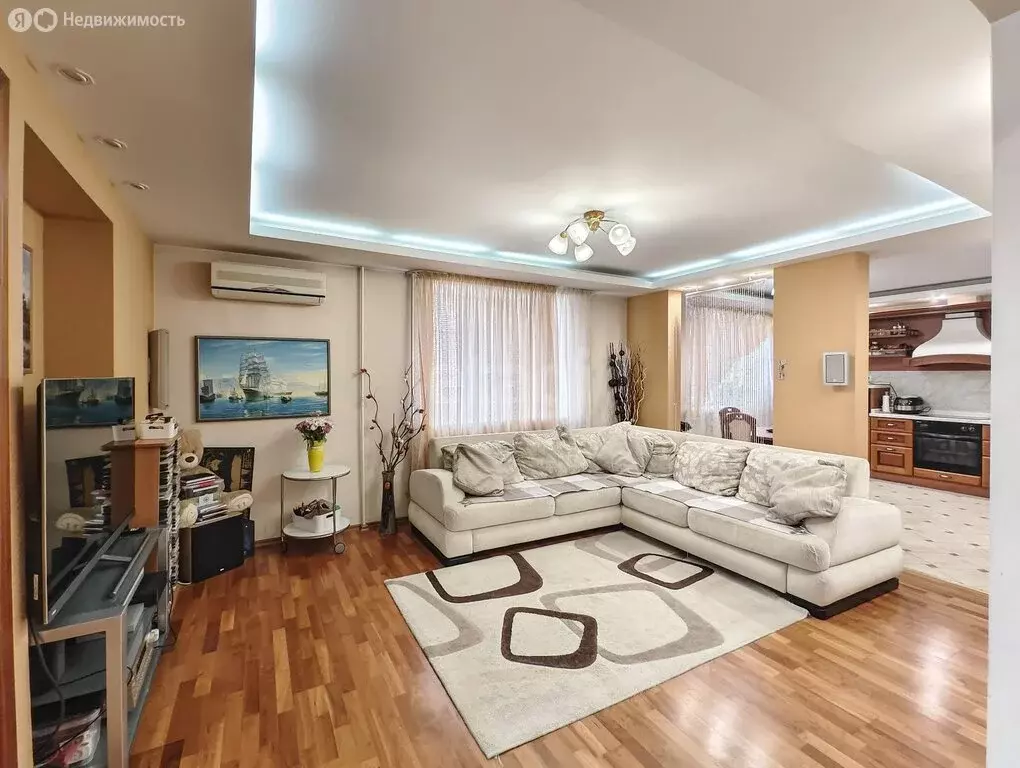 3-комнатная квартира: Тюмень, улица Ватутина, 79к1 (100.7 м) - Фото 1