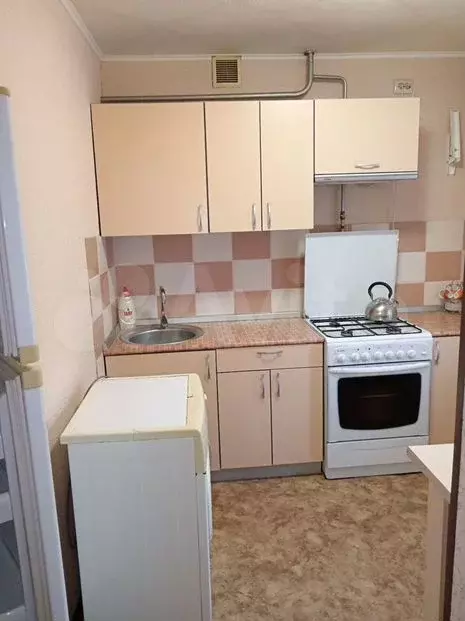 2-к. квартира, 45м, 1/5эт. - Фото 0