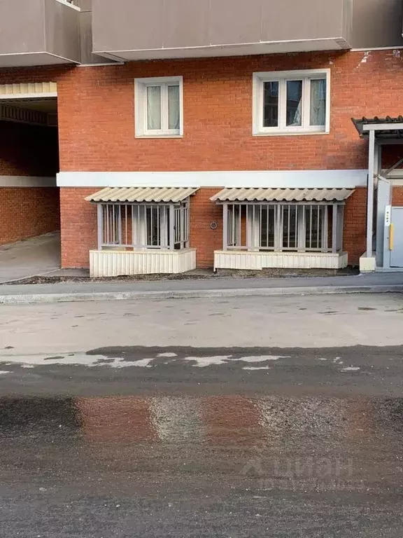 Помещение свободного назначения в Иркутская область, Иркутск пер. ... - Фото 0