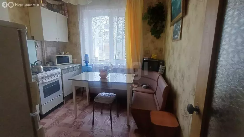 2-комнатная квартира: Чебаркуль, улица Каширина, 47 (54.3 м) - Фото 1