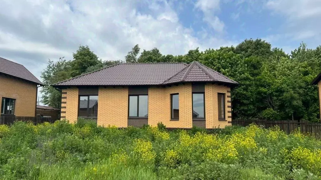 Дом в Тульская область, Тула городской округ, д. Медвенка, Водный мкр ... - Фото 1