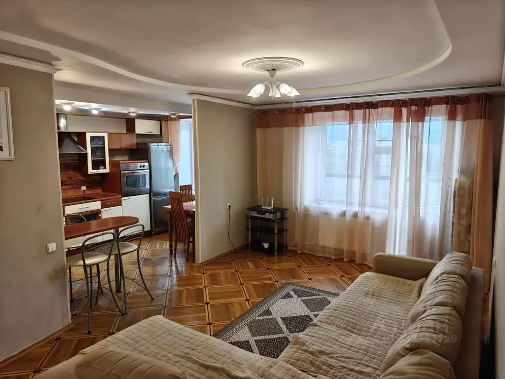 3-к кв. Санкт-Петербург ул. Нахимова, 7к3 (75.1 м) - Фото 1