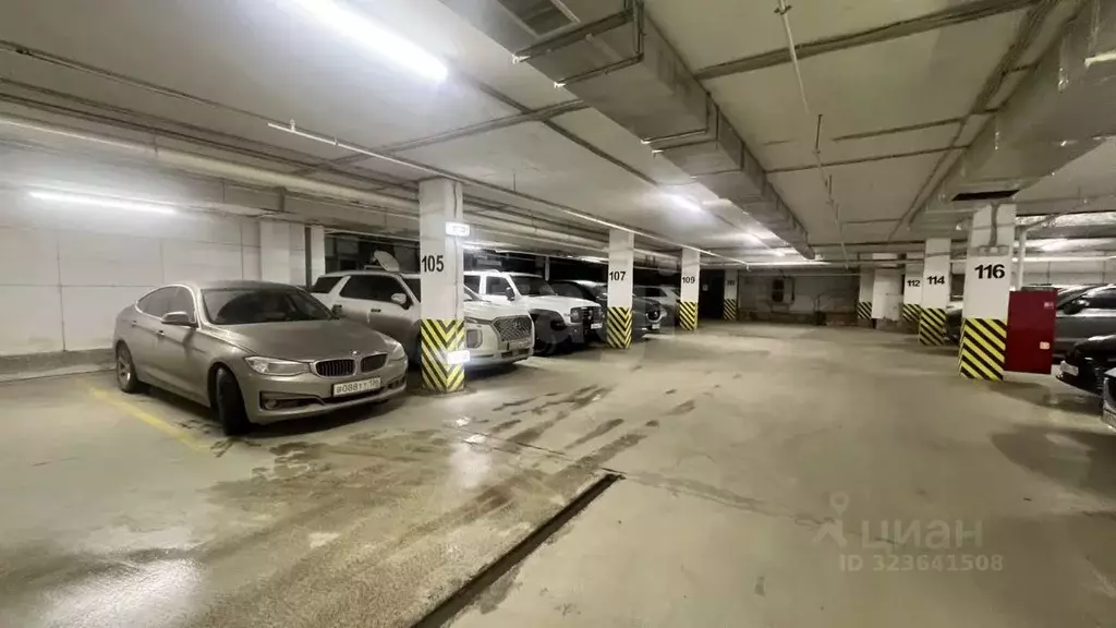 Гараж в Ханты-Мансийский АО, Сургут Университетская ул., 19 (15 м) - Фото 0