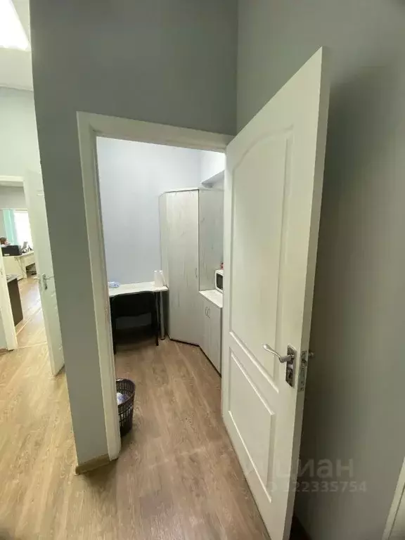 Офис в Свердловская область, Екатеринбург ул. Фронтовых Бригад, 15к28 ... - Фото 2