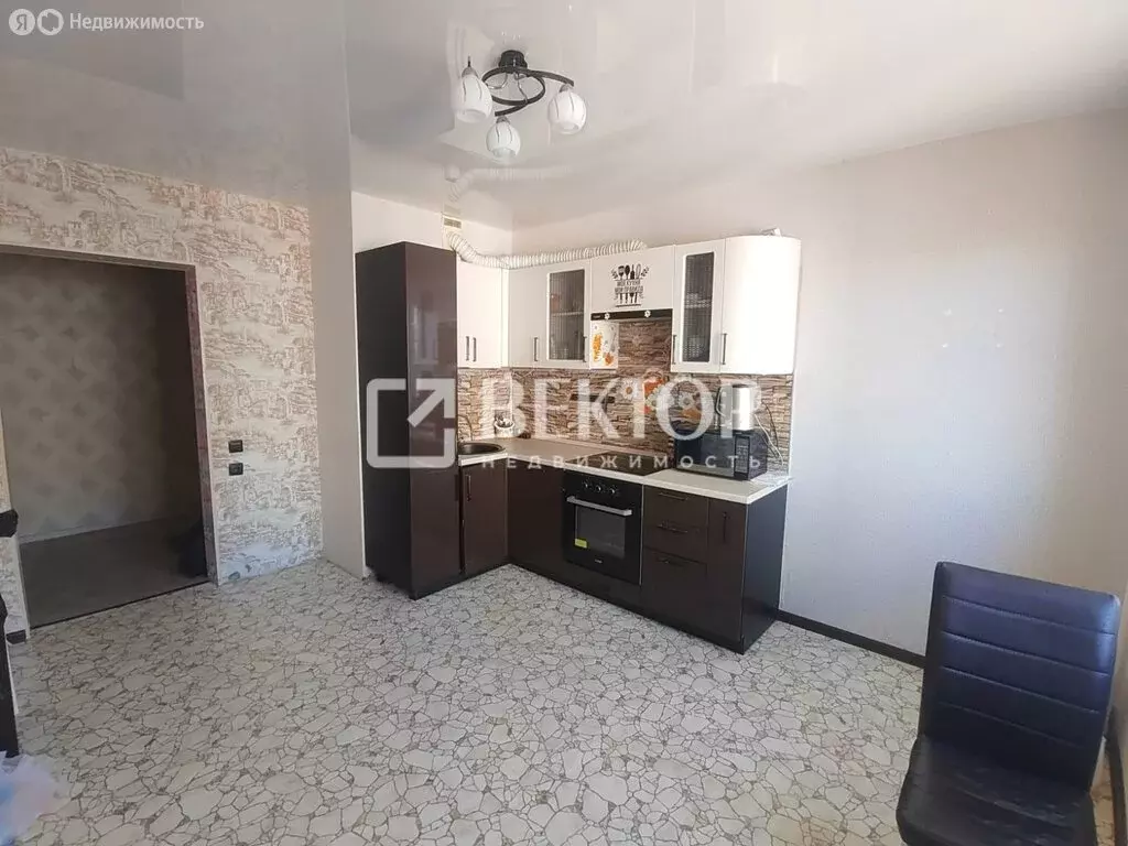 3-комнатная квартира: Иваново, микрорайон Рождественский, 8 (84 м) - Фото 1