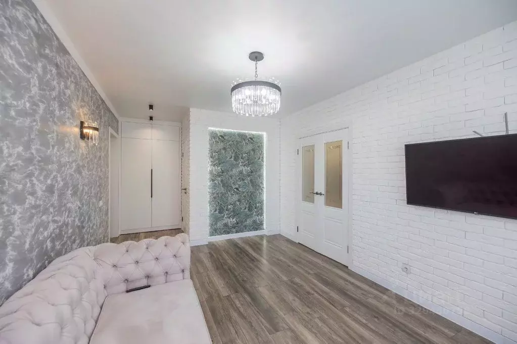 3-к кв. Оренбургская область, Оренбург ул. Поляничко, 11/3 (72.9 м) - Фото 1