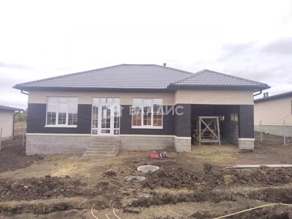 Дом в Белгородская область, Белгородский район, Дубовское с/пос, пос. ... - Фото 2