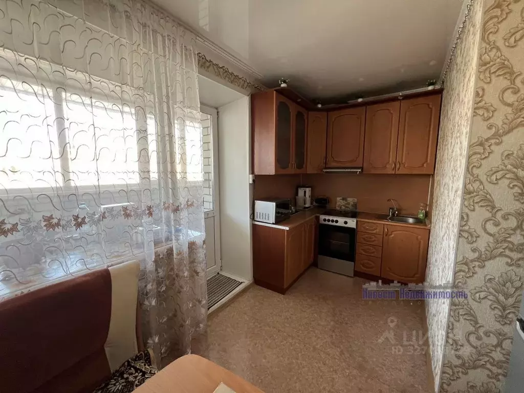 2-к кв. Алтайский край, Барнаул ул. Петра Сухова, 70Б (73.8 м) - Фото 1