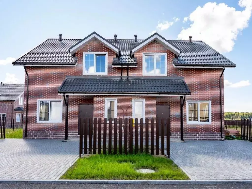 Таунхаус в Ленинградская область, Всеволожский район, Агалатовское ... - Фото 2