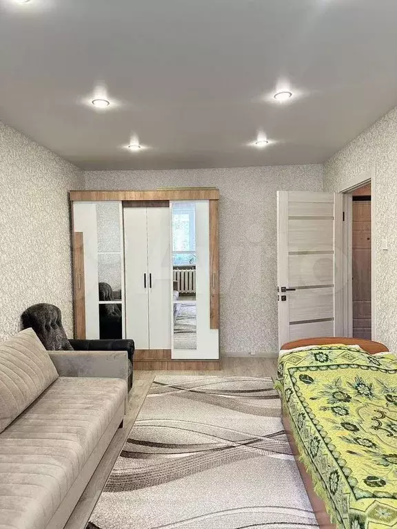 2-к. квартира, 47 м, 1/5 эт. - Фото 1