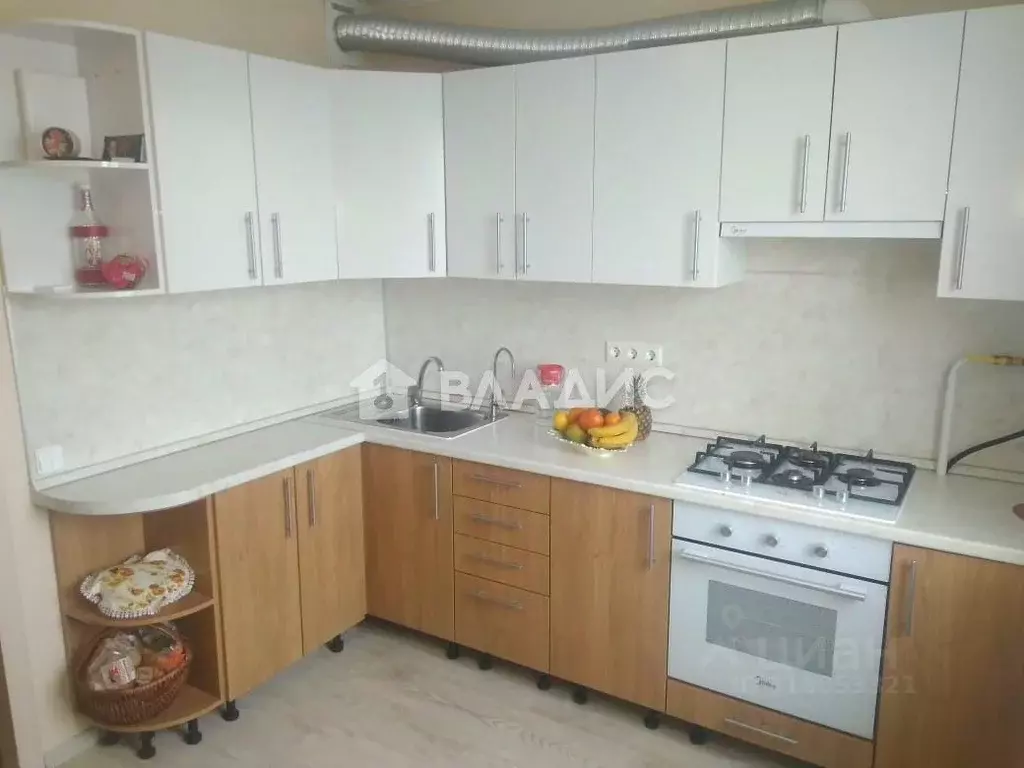 4-к кв. Белгородская область, Белгород ул. Железнякова, 4а (83.5 м) - Фото 0