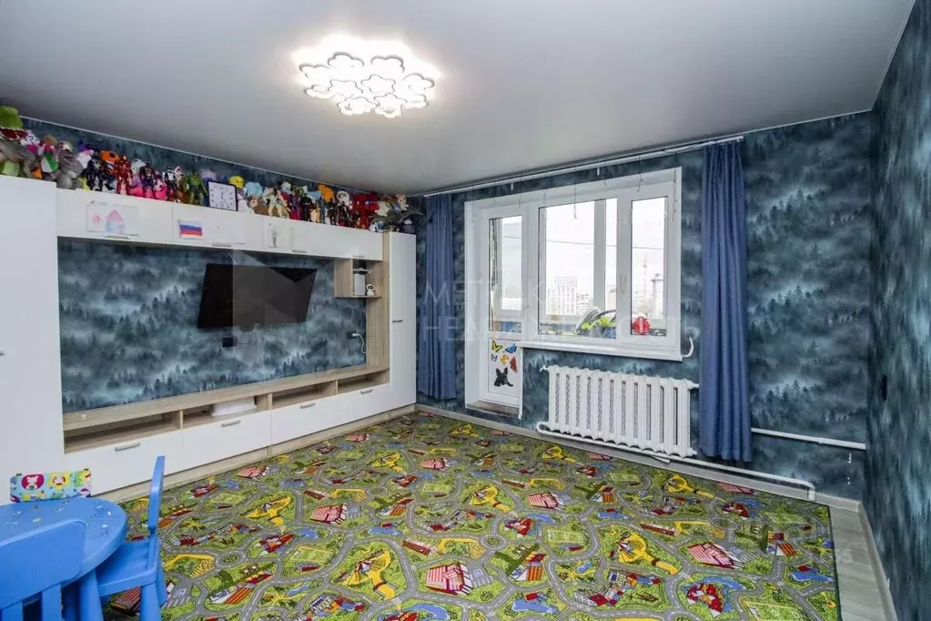 3-к кв. Тюменская область, Тюмень ул. Федюнинского, 7 (61.0 м) - Фото 1