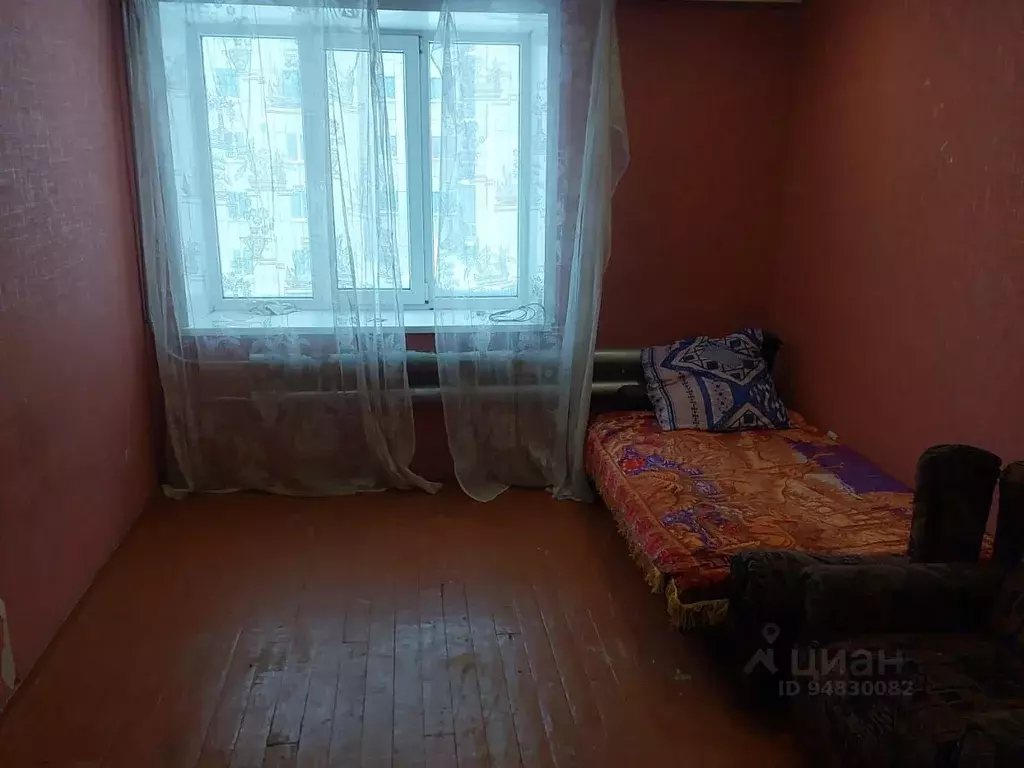 Комната Курганская область, Курган ул. Дзержинского, 39 (18.0 м) - Фото 1