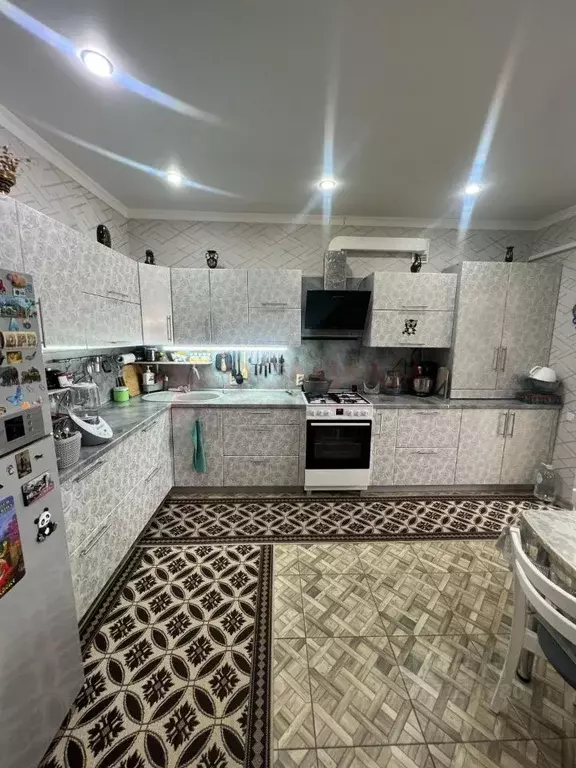 Дом в Ростовская область, Таганрог Таврическая ул., 33 (153 м) - Фото 0