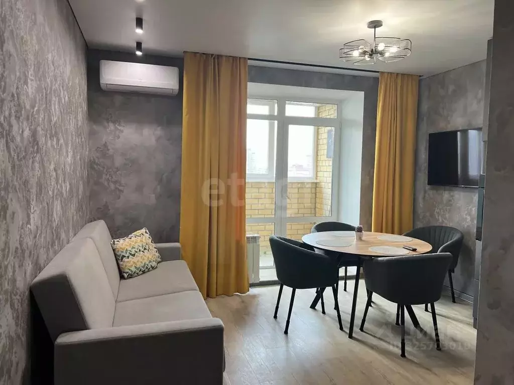 2-к кв. Тюменская область, Тюмень Широтная ул., 209к1 (64.6 м) - Фото 1