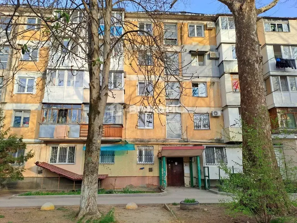 2-к кв. Крым, Симферополь ул. Крымских Партизан, 25 (45.6 м) - Фото 1