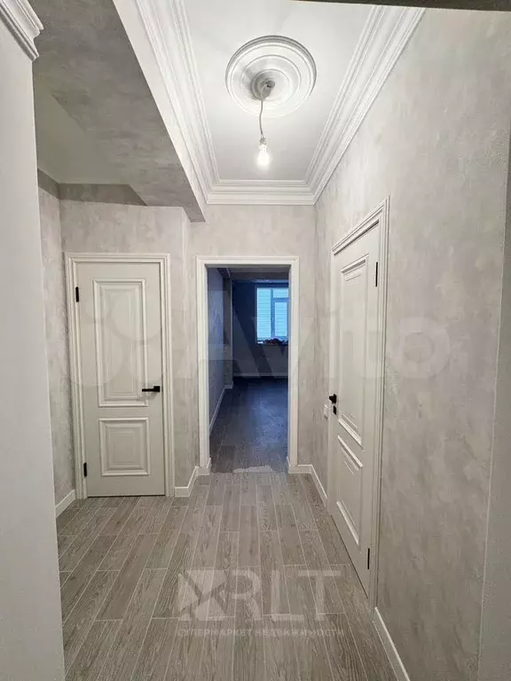 1-к. квартира, 42 м, 5/10 эт. - Фото 0