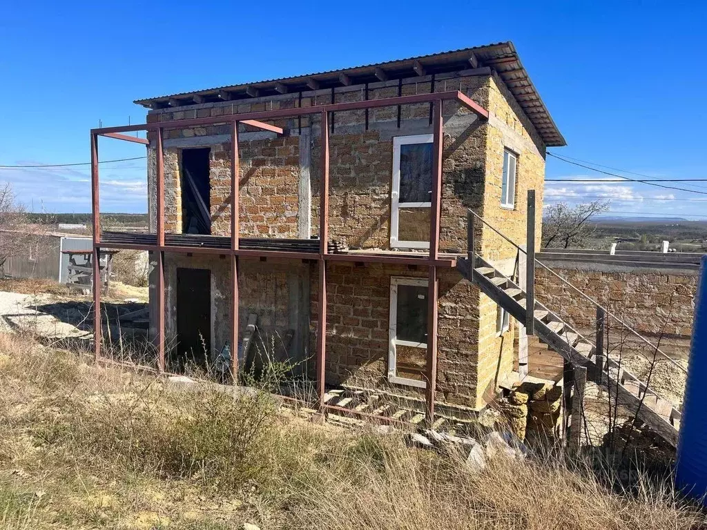 Дом в Севастополь бул. Гардемаринов (75 м) - Фото 0